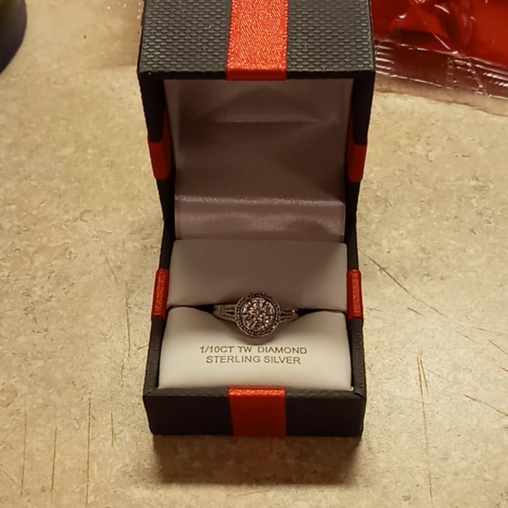 Diamond ring